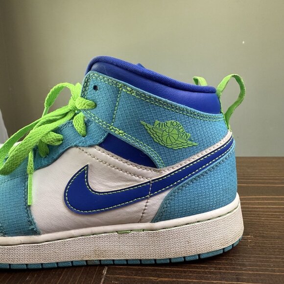 Nike Air Jordan 1 Mid SE Sprite Blue GS DA8010-400 Size 6.5Y - Picture 7 of 13